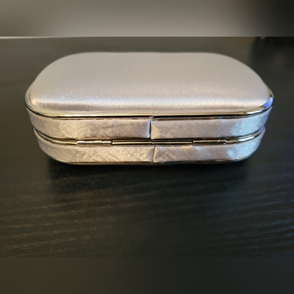 Silver Purse or Clutch - Picture 7 of 7